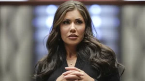 Kristi-Noem-Height-A-Complete-Insight-Into-Her-True-Measurements-3-1024x574